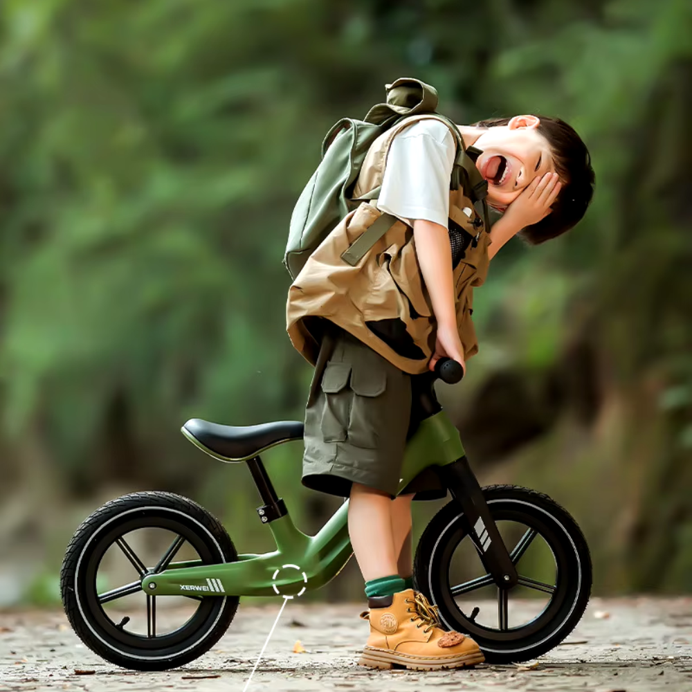 Bicicleta Impulso Niños Balance Kemanqi 3 6 Años Liviana Llantas