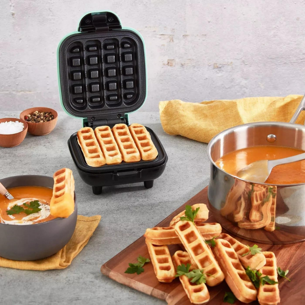 Waflera Mini Palitos Eléctrica 420W Antiadherente 4 Wafles Desayuno